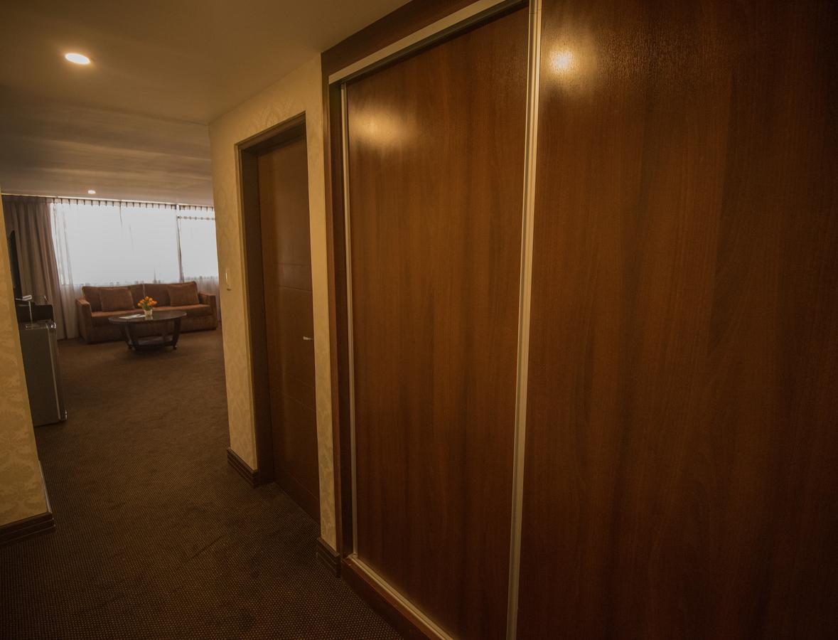 Roles Hotel Sucre Eksteriør bilde